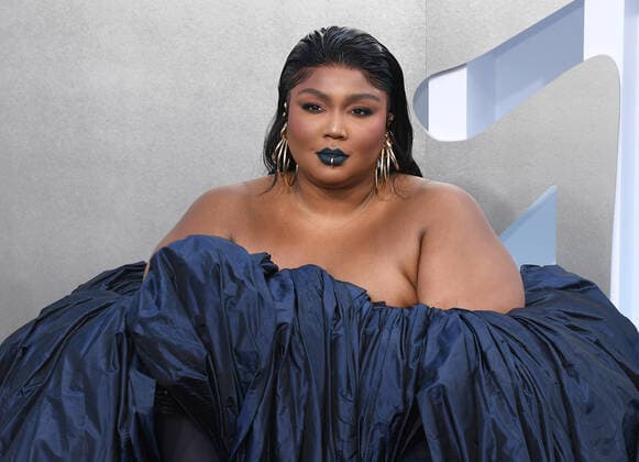 August 28, 2022, Newark, NJ, USA: Lizzo attends the 2022 MTV VMAs at Prudential Center on August 28, 2022 in Newark, New Jersey. Newark USA - ZUMAs181 20220828_zea_s181_001 Copyright: xJeremyxSmith Imagespacex