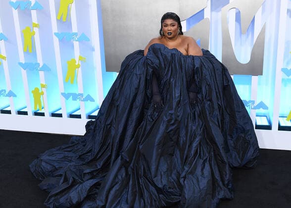 August 28, 2022, Newark, NJ, USA: Lizzo attends the 2022 MTV VMAs at Prudential Center on August 28, 2022 in Newark, New Jersey. Newark USA - ZUMAs181 20220828_zea_s181_002 Copyright: xJeremyxSmith Imagespacex