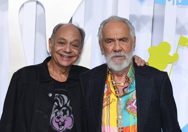 August 28, 2022, Newark, NJ, USA: Cheech Marin, Tommy Chong attend the 2022 MTV VMAs at Prudential Center on August 28, 2022 in Newark, New Jersey. Newark USA - ZUMAs181 20220828_zea_s181_061 Copyright: xJeremyxSmith Imagespacex