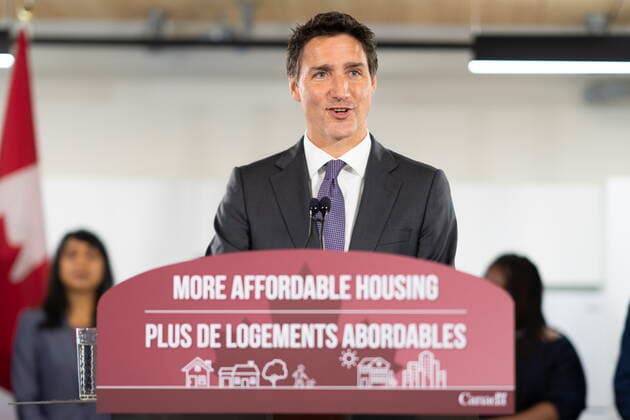 August 30, 2022, Kitchener, ON, Canada: Prime Minister Justin Trudeau speaks at a media availability following a round table meeting that he and Ahmed Hussen, Minister of Housing, Diversity and Inclusion had with local delegates at the Country Hills Library in Kitchener, Ont. on Tuesday, Aug. 30, 2022. Kitchener Canada  - ZUMAc35_ 20220830_zaf_c35_044 Copyright: xPeterxPowerx