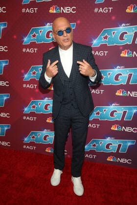 America s Got Talent Season 17 Live Show Red Carpet in Pasadena PASADENA, CA - AUGUST 30: Howie Mandel at AmericaÕs Got Talent Season 17 Live Show red carpet at the Sheraton Pasadena Hotel on August 30, 2022 in Pasadena, California. Copyright: xFayexSadoux