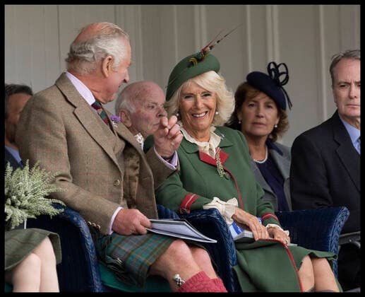 Entertainment Themen der Woche KW35 Entertainment Bilder des Tages . 03 09 2022. Braemar , United Kingdom. Prince Charles and Camilla at the Braemar Gathering in Scotland, United Kingdom.  xStephenxLockx xi-Imagesx IIM-23724-0010