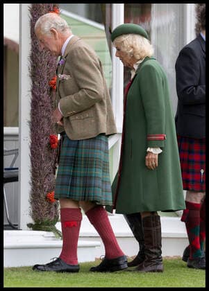 . 03 09 2022. Braemar , United Kingdom. Prince Charles and Camilla , Duchess of Cornwall at the Braemar Gathering in Scotland, United Kingdom.  xStephenxLockx xi-Imagesx IIM-23724-0018