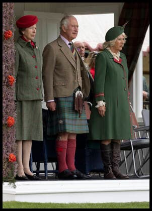 . 03 09 2022. Braemar , United Kingdom. Princess Anne , Prince Charles and Camilla , Duchess of Cornwall at the Braemar Gathering in Scotland, United Kingdom.  xStephenxLockx xi-Imagesx IIM-23724-0023