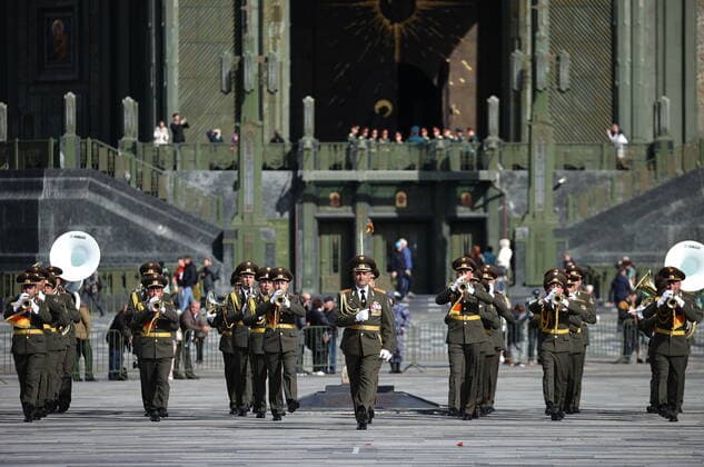 MOSCOW REGION, RUSSIA - SEPTEMBER 3, 2022: Members of an Armenian military band take part in a performance as part of the 15th Spasskaya Tower International Military Music Festival by the Main Cathedral of the Russian Armed Forces in Kubinka. Mikhail Tereshchenko TASS  TS1405FC