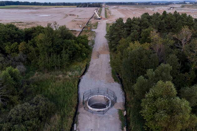 September 3, 2022, Barrie, ON, Canada: The site of an accident that killed six young people is photographed in Barrie, Ont. on Saturday, September 3, 2022. Barrie Canada  - ZUMAc35_ 20220903_zaf_c35_077 Copyright: xChristopherxKatsarovx