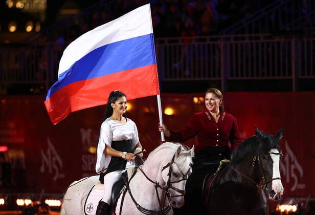 Russland, MilitÃ¤r-Musik-Festival in Moskau MOSCOW, RUSSIA â€“ SEPTEMBER 4, 2022: Riders of the Kremlin Equestrian School perform in Red Square at the closing ceremony of the 2022 Spasskaya Tower International Military Music Festival. Artyom Geodakyan TASS  TS140899