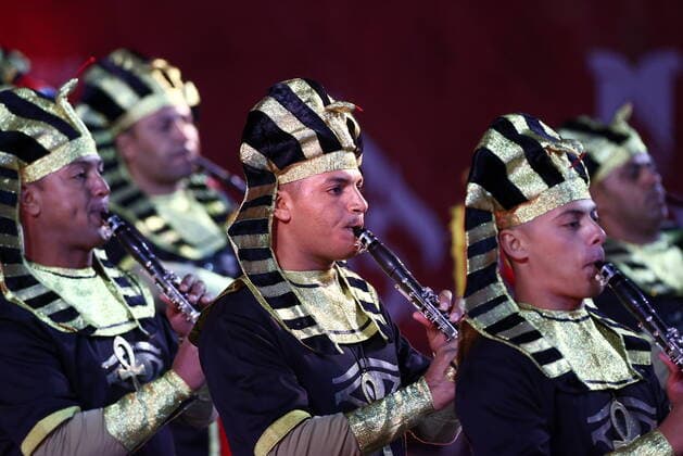 Russland, MilitÃ¤r-Musik-Festival in Moskau MOSCOW, RUSSIA â€“ SEPTEMBER 4, 2022: Members of the Egyptian Military Symphonic Band perform in Red Square at the closing ceremony of the 2022 Spasskaya Tower International Military Music Festival. Artyom Geodakyan TASS  TS14089C