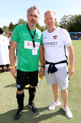Dr Thomas Mir and Johannes B Kerner at the charity soccer match Kicken mit Herz 2022 in aid of the UKE Heart Center at the SC Victoria Hamburg stadium, 04 09 2022 Foto:xgbrcix xFuturexImage