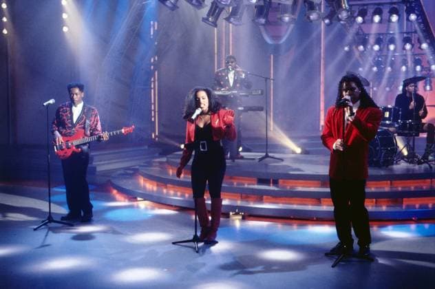 WUNSCHKONZERT Wunschkonzert, ARD Musiksendung, Deutschland, 1991, Auftritt der Dance-Pop und Hip Hop Gruppe: The Real Milli Vanilli, auch bekannt als Try N B, mit Gina Mohammed und Ray Horton. Wunschkonzert, TV music programme, Germany, 1991, performance of the dance-pop and Hip Hop group: The Real Milli Vanilli, also known as Try N B, with singers Gina Mohammed and Ray Horton., Deutschland Copyright: kpa UnitedArchives55024129 EDITORIAL USE ONLY