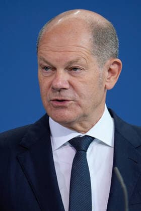 Reception of the prize winners of the 57 national competition youth research by the Federal Chancellor and the Federal Minister of Education Current, 06 09 2022, Berlin, Federal Chancellor Olaf Scholz in portrait during his speech at the reception of the prize winners for the 57 national competition youth research in the Federal Chancellery Berlin Berlin Germany
