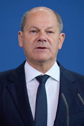 Reception of the prize winners of the 57 national competition youth research by the Federal Chancellor and the Federal Minister of Education Current, 06 09 2022, Berlin, Federal Chancellor Olaf Scholz in portrait during his speech at the reception of the prize winners for the 57 national competition youth research in the Federal Chancellery Berlin Berlin Germany