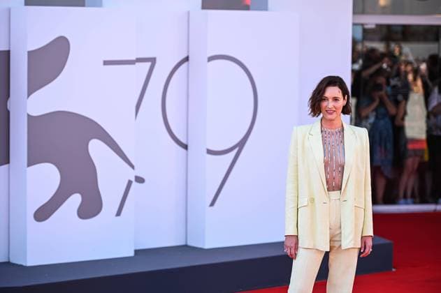 Berühmte Feministinnen, Phoebe Waller-Bridge September 5, 2022, Venice, Lombardy, Italy: British actress PHOEBE WALLER-BRIDGE attends The Banshees Of Inisherin red carpet at the 79th Venice International Film Festival on September 05, 2022 in Venice, Italy. Venice Italy - ZUMAk160 20220905_zip_k160_094 Copyright: xStefanosxKyriazisx