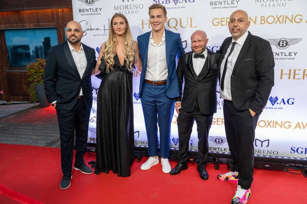 20220904 HERQUL GERMAN BOXING AWARDS BERLIN, GERMANY SEPTEMBER 4 2022 GAREN MEHRABIAN, Antonia Rauch, Tim Vössing, Sebastian Tlatlik, Ramin Seyed at HERQUL GERMAN BOXING AWARDS on September 4, 2022 in Berlin, Berlin Berlin Germany