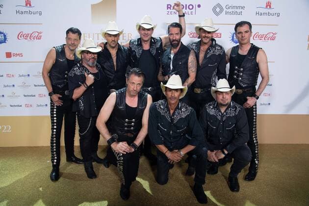 The BOSS HOSS, band, music group, red carpet, red carpet show, arrival, arrival, German Radio Award 2022 ceremony in Hamburg on 08 09 2022,
