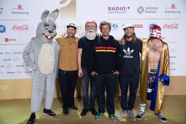Sportfreunde STILLER, band, music group, red carpet, red carpet show, arrival, arrival, German Radio Award 2022 ceremony in Hamburg on 08 09 2022,