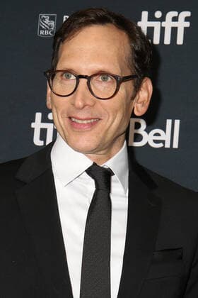 47eme Festival International du Film de Toronto. 47th Toronto International Film Festival. Red carpet of « The handmaid s tale ». Stephen Kunken. 283844 2022-09-08 Toronto Canada  Copyright: xIsabellexVautierx xStarfacex STAR_283844_038