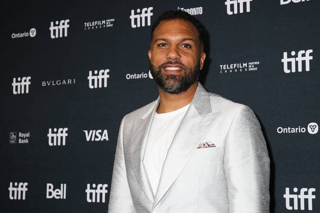 47eme Festival International du Film de Toronto. 47th Toronto International Film Festival. Red carpet of « The handmaid s tale ». O-T Fagbenle. 283844 2022-09-08 Toronto Canada  Copyright: xIsabellexVautierx xStarfacex STAR_283844_052