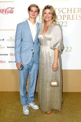 Nina Bott with her son Lennox König at the German Radio Award 2022 ceremony at Schuppen 52 Hamburg, 08 09 2022 Foto:xC.xTamckex xFuturexImage