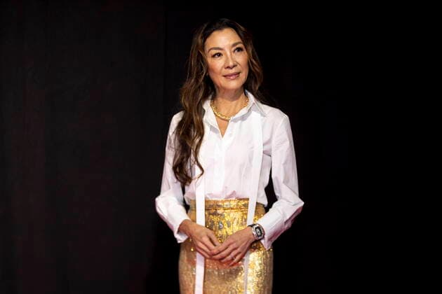 September 11, 2022, Toronto, ON, CAN: Michelle Yeoh arrives at the Toronto International Film FestivalöÄÃ s Tribute Award on Sunday, Sept. 11, 2022. Toronto CAN  - ZUMAc35_ 20220911_zaf_c35_215 Copyright: xChrisxYoungx