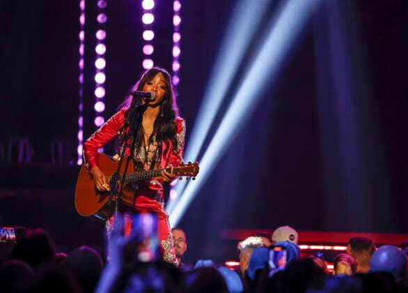 September 11, 2022, Calgary, AB, CANADA: Sacha performs at the Canadian Country Music Awards in Calgary, Alta., Sunday, Sept. 11, 2022. Calgary CANADA  - ZUMAc35_ 20220911_zaf_c35_356 Copyright: xJeffxMcintoshx