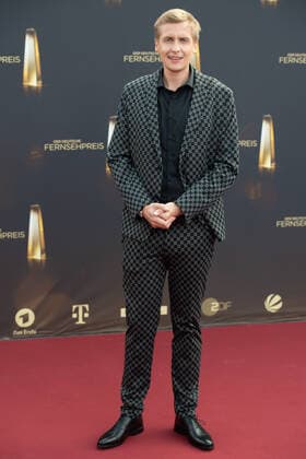 Till REINERS, Comedian, Red Carpet, Red Carpet Show, Arrival, Arrival, German Television Award, The Night of the Creatives The German Television Award 2022, German Television Award 2022 in Cologne, on 13 09 2022