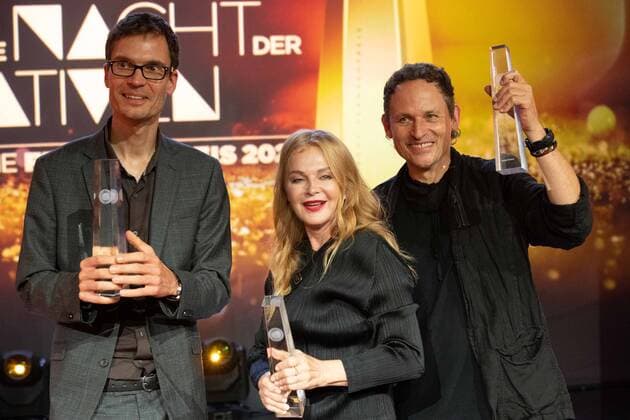 Prize winners Matthias PETSCHE, Inga HUMPE, Tommi ECKART, f l Award ceremony of the German Television Prize, The Night of the Creatives The German Television Prize 2022, German Television Prize 2022 in Cologne, on 13 09 2022
