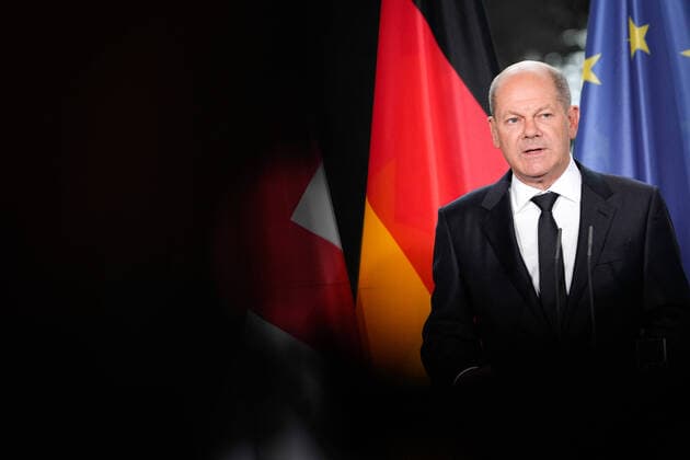 News Bilder des Tages Antrittsbesuch des Ministerpraesidenten der Republik Georgien im Bundeskanzleramt Berlin Aktuell, 15.06.2022, Berlin, Bundeskanzler Olaf Scholz (SPD) im Portrait beim Pressestatement im Rahmen des Antrittsbesuch Ministerpraesidenten der Republik Georgien im Bundeskanzleramt in Berlin Berlin Berlin Deutschland *** Inaugural visit of the Prime Minister of the Republic of Georgia in the Federal Chancellery Berlin News, 15 06 2022, Berlin, Chancellor Olaf Scholz SPD in portrait at the press statement during the inaugural visit Prime Minister of the Republic of Georgia in the Federal Chancellery in Berlin Berlin Germany