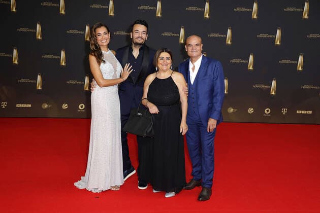 Jana Ina and Giovanni Zarrella and his parents Clementina and Bruno Zarrella at the German Television Award ceremony on 14 09 2022 in Cologne German Television Award ceremony 2022 in Cologne