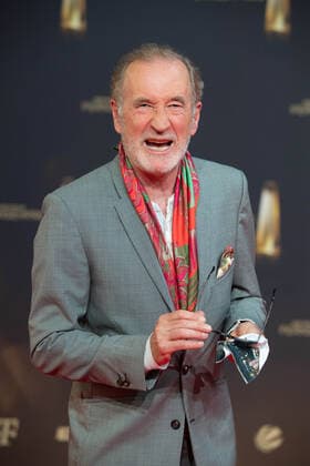 Peter LOHMEYER, actor, red carpet, red carpet show, arrival, arrival, German Television Award, German Television Award 2022, German Television Award 2022 in Cologne, on 14 09 2022