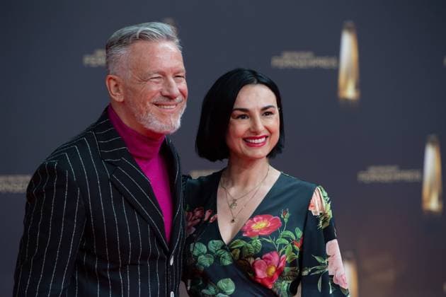 Mimi FIEDLER, actress, and husband Otto STEINER, red carpet, red carpet show, arrival, arrival, German Television Award, German Television Award 2022, German Television Award 2022 in Cologne, on 14 09 2022