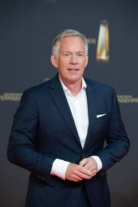 Johannes B KERNER, presenter, red carpet, red carpet show, arrival, arrival, German Television Award, German Television Award 2022, German Television Award 2022 in Cologne, on 14 09 2022