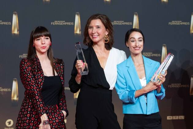 The team of KULTURZEIT receives the German Television Award in the category Best Information, Award of the German Television Award, The German Television Award 2022, German Television Award 2022 in Cologne, on 14 09 2022