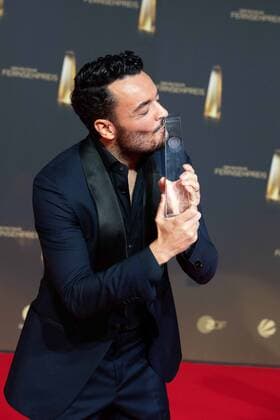 Giovanni ZARRELLA receives the German Television Award in the category Best Individual Performance Moderation Entertainment Presentation of the German Television Award, The German Television Award 2022, German Television Award 2022 in Cologne, on 14 09 2022