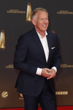 The German Television Award 2021 Johannes B Kerner on the red carpet at the award ceremony The German Television Award The TV Highlights of the Year on September 14 at MMC Studios Cologne Copyright: xEventpressxGolejewskix