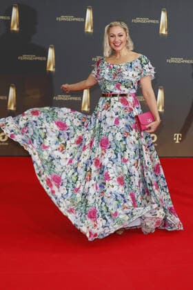 The German Television Award 2021 Ruth Moschner on the red carpet at the award ceremony The German Television Award The TV highlights of the year on September 14 at MMC Studios Cologne Copyright: xEventpressxGolejewskix