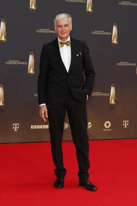 The German Television Award 2021 Walter Sittler on the red carpet at the award ceremony The German Television Award The TV Highlights of the Year on September 14 at MMC Studios Cologne Copyright: xEventpressxGolejewskix