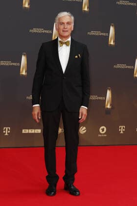 The German Television Award 2021 Walter Sittler on the red carpet at the award ceremony The German Television Award The TV Highlights of the Year on September 14 at MMC Studios Cologne Copyright: xEventpressxGolejewskix