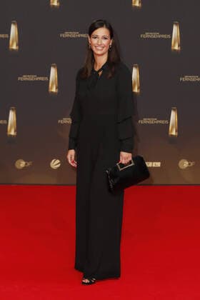 The German Television Award 2021 Pinar Atalay presenter on the red carpet at the award ceremony The German Television Award The TV highlights of the year on September 14 at MMC Studios Cologne Copyright: xEventpressxGolejewskix