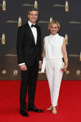 The German Television Award 2021 Ingo Zamporonis, Caren Miosga Presenter on the red carpet at the award ceremony The German Television Award The TV Highlights of the Year on September 14 at MMC Studios Cologne Copyright: xEventpressxGolejewskix