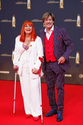 TV presenter Jörg Draeger and wedding bride Petra Draeger r at the German Television Award 2022 The TV Highlights of the Year at the MMC Studios in Ossendorf Cologne, 14 09 2022 NRW Germany Copyright: xChristophxHardtx