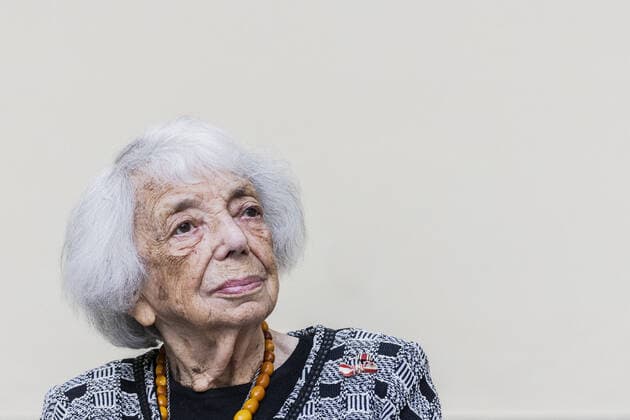 News Bilder des Tages Margot Friedlaender, Zeitzeugin des Holocausts, aufgenommen im Rahmen der Gedenkveranstaltung öÄÃ 70 Jahre Luxemburger AbkommenöÄÃ im Juedischen Museum in Berlin, 15.09.2022. Berlin Germany *** Margot Friedlaender, Holocaust witness, photographed at the commemorative event öÄÃ 70 Jahre Luxemburger AbkommenöÄÃ at the Jewish Museum in Berlin, 15 09 2022 Berlin Germany Copyright: xFlorianxGaertnerx