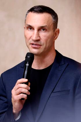 Wladimir Klitschko at the M100 Media Award 2022 ceremony for the Ukrainian people at the Orangery Sanssouci Potsdam, 15 09 2022 Foto:xS.xGabschx xFuturexImage