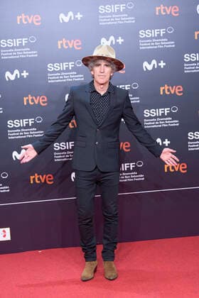 September 16, 2022, Donostia San Sebastian, Euskadi, Spain: Mikel Erentxun attended Red Carpet Opening Ceremony during 70th San Sebastian International Film Festival at Kursaal Palace on September 16, 2022 in Donostia San Sebastian, {country Donostia San Sebastian Spain - ZUMAg15_ 20220916_zaf_g15_237 Copyright: xJackxAbuinx