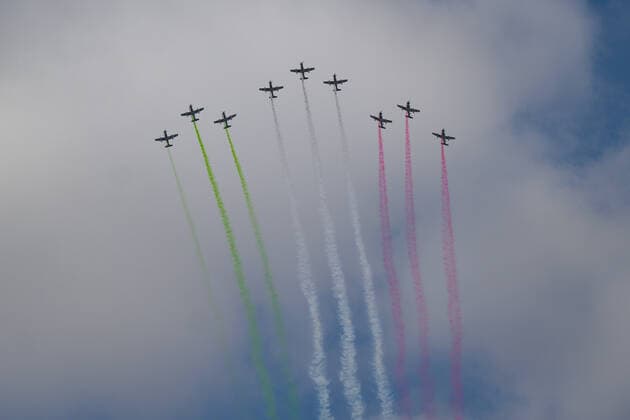 (220917) -- MEXICO CITY, Sept. 17, 2022 -- Aircrafts perform during the military parade for Mexico s Independence Day at the Zocalo Square in Mexico City, Mexico, on Sept. 16, 2022. Mexico on Friday celebrated the 212nd anniversary of its struggle for independence from Spanish colonial rule with a call for world peace and several commemorative activities. ) MEXICO-MEXICO CITY-INDEPENDENCE DAY-MILITARY PARADE XinxYuewei 