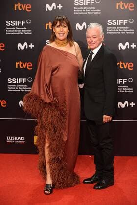 Opening Gala Of The San Sebastian Film Festival 2022 Mabel Lozano and her husband, producer Eduardo Campoy, pose during the opening gala of the San Sebastian Film Festival 2022 at the Kursaal, September 16, 2021, San Sebastian, Guipuzkoa, Basque Country, (Spain). From today until next Saturday, September 24, San Sebastian dresses up to host the 70th edition of Zinemaldia, the most famous Spanish film festival. One example is the French actress Juliette Binoche to whom the festival has dedicated this year s official poster and who will attend, for the fourth time in its history, to receive one of the Donostia awards. San Sebastian Spain Spain Copyright: xRaulxTerrelx originalFilename: agency-openingg220916_npb9I.jpg