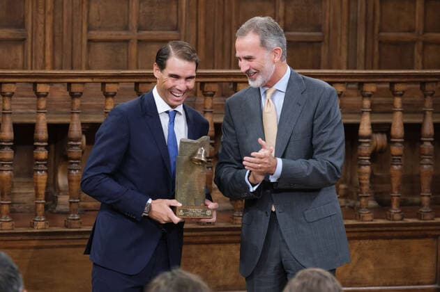 September 20, 2022, Madrid, Spain: Tennis player Rafael Nadal and King Felipe VI of Spain seen during the delivery of the Camino Real Award on its fifth edition, at the auditorium of the University of Alcala, in Alcala de Henares, Madrid. The Camino Real award has been granted by the Franklin Institute of the University of Alcala, which recognizes the professional work of Spaniards who in an outstanding and exemplary way project and enhance the positive image of Spain in the United States. The projection of the image of Spain in North America by the tennis player, means his triumph in the US Open (2019), as well as in previous editions of 2010, 2013, 2017 and in other tournaments played in North America. Madrid Spain - ZUMAs197 20220920_zaa_s197_116 Copyright: xAtilanoxGarciax