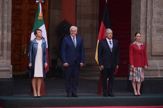 September 20, 2022, Mexico City, Mexico: (L) President of the Federal Republic of Germany Frank-Walter Steinmeier accompanied by his wife Elke BoÂ¼denbender and Mexico s President Andres Manuel Lopez Obrador accompanied by his wife Beatriz Gutio rrez MoÂ¼ller during the welcoming ceremony before to the Germany-Mexico bilateral meeting as part of Frank-Walter Steinmeier s Working Visit to Mexico at the National Palace. on September 20, 2022 in Mexico City, Mexico. Mexico City Mexico - ZUMAe321 20220920_zia_e321_025 Copyright: xCarlosxTischlerxEyepixxGroupx