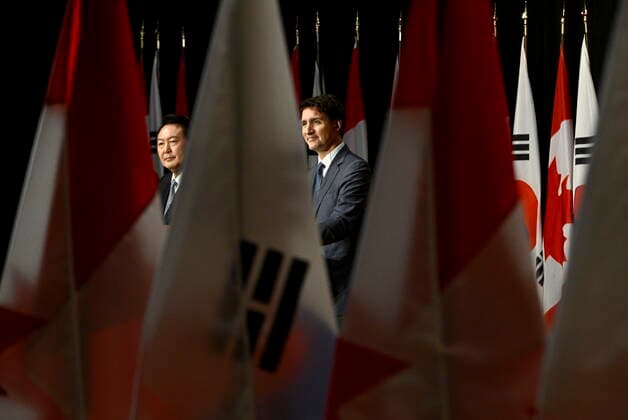 September 23, 2022, Ottawa, ON, CAN: President of South Korea Yoon Suk Yeol and Prime Minister of Canada Justin Trudeau participate in a joint news conference during a visit in Ottawa, Friday, Sept. 23, 2022. Ottawa CAN - ZUMAc35_ 20220923_zaf_c35_106 Copyright: xJustinxTangx
