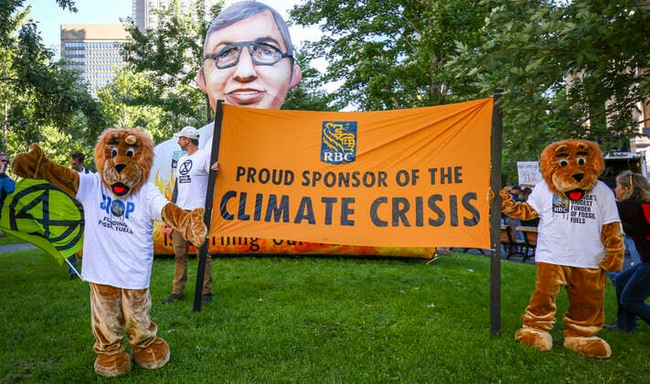 September 23, 2022, Montreal, Quebec, Canada: Thousands of protesters gathered for a climate march, demanding more action on climate change from elected officials. The event was part of the Fridays for Future Movement, an international, youth-led initiative inspired by Swedish activist Greta Thunberg. Montreal Canada - ZUMAs278 20220923_zip_s278_014 Copyright: xSerkanxSenturkx